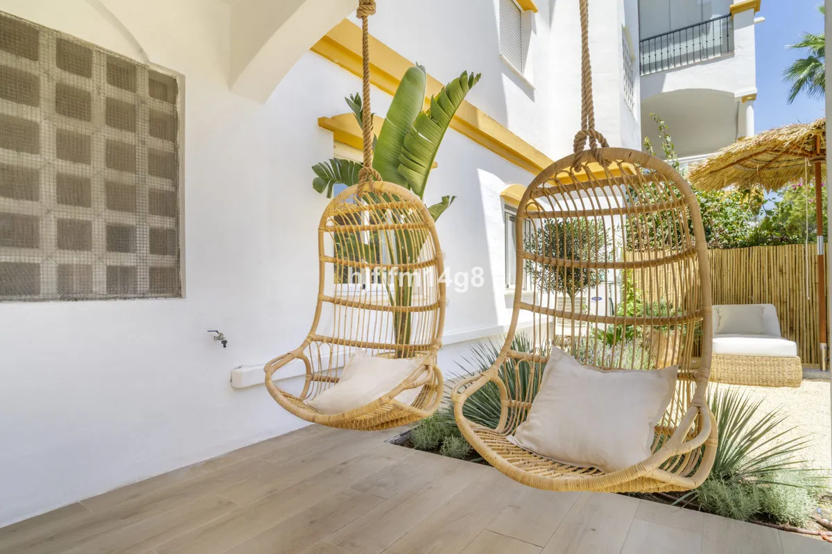 8e827528-2fc2-4fa3-8425-d4cb528991ff