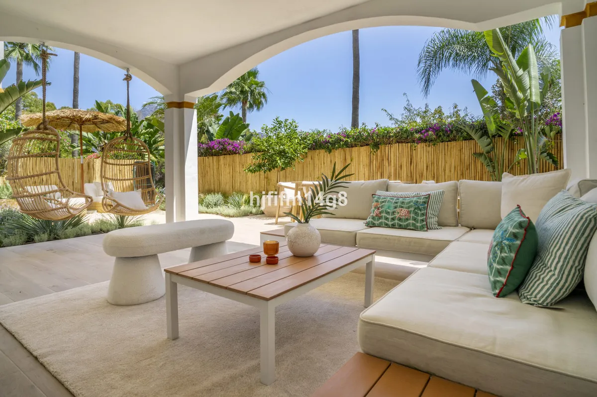 f0649f6b-f279-4c16-8bc6-4bc83f337469