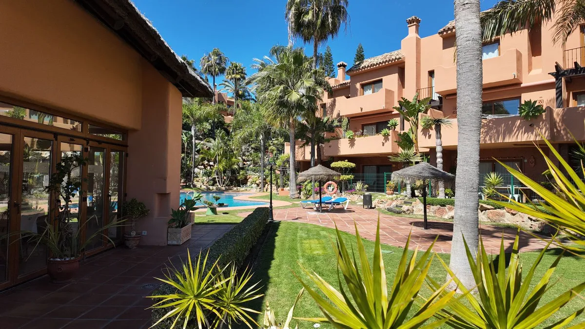 31ad6d1b-6054-4f5e-85cf-c03ce54abcee