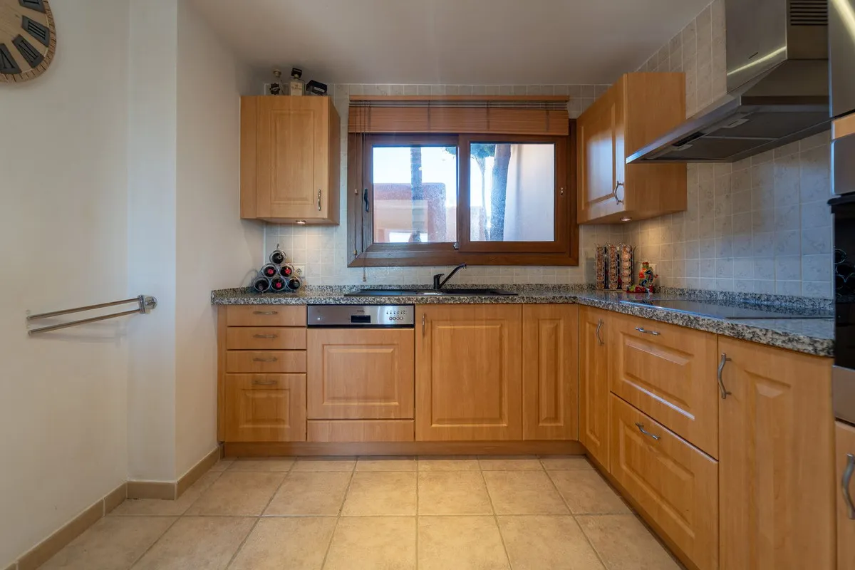 4cfa8d41-0f1e-4f20-8305-f02e6914cd03