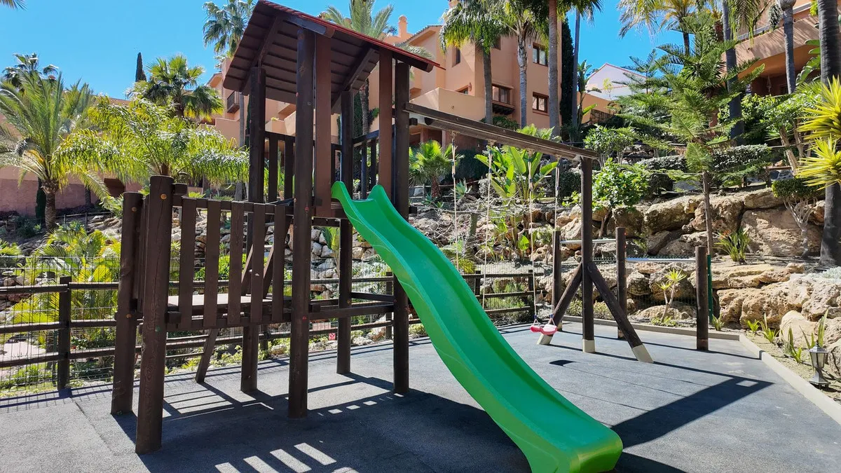 57fd08da-220b-4a85-a2cf-2f015b6928b0