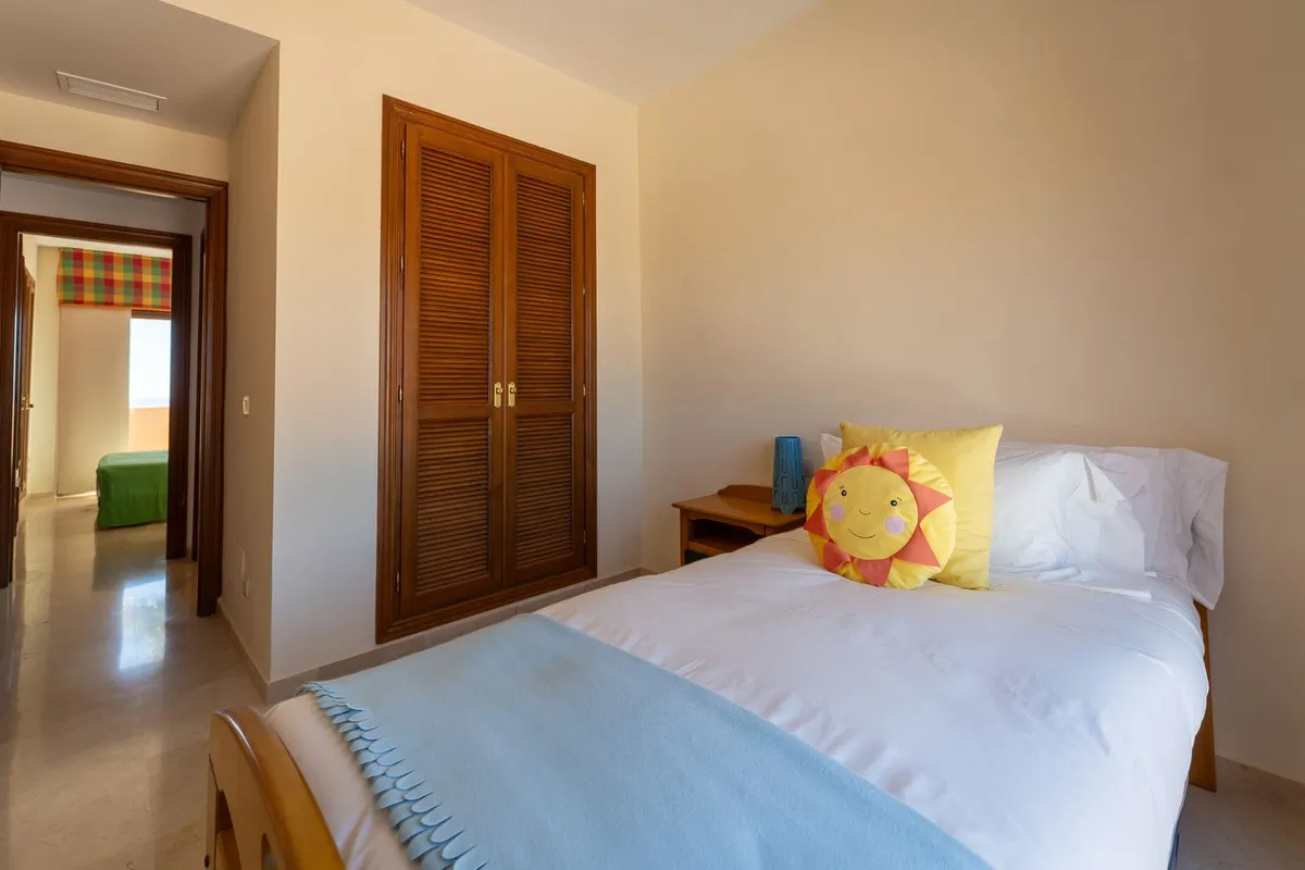 5f64cc1d-cca8-4381-828d-47dd8737aef8