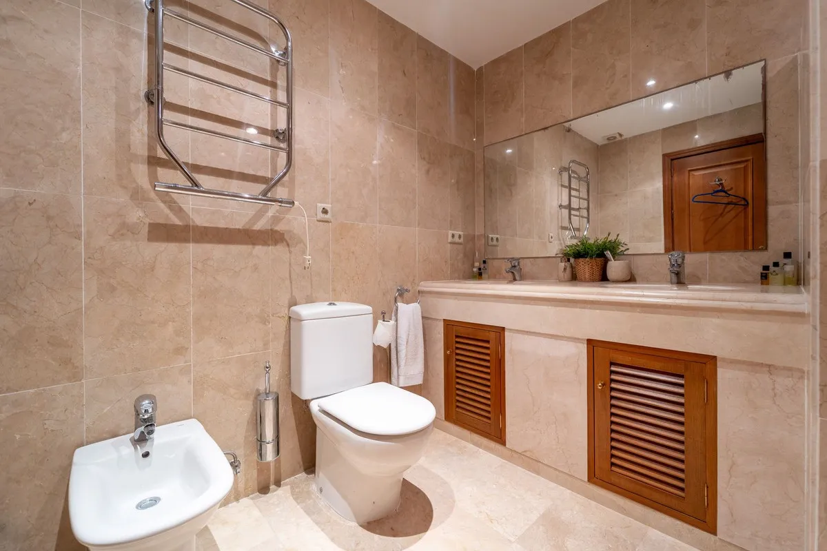 67f9dfb8-bfaa-4d4f-bb6e-12e900bee1d8