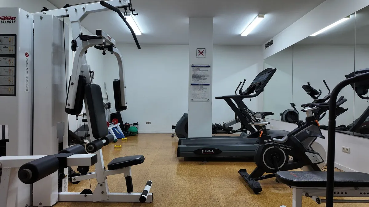 9c0a280d-3b5b-4e88-83d0-eef3be08177e