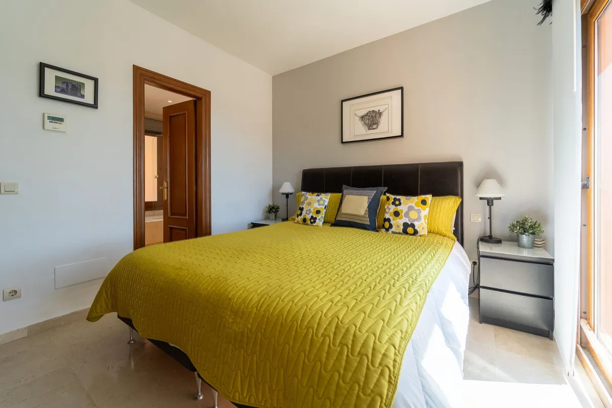 e97914f7-2010-4537-8b0d-7ad180dc2423