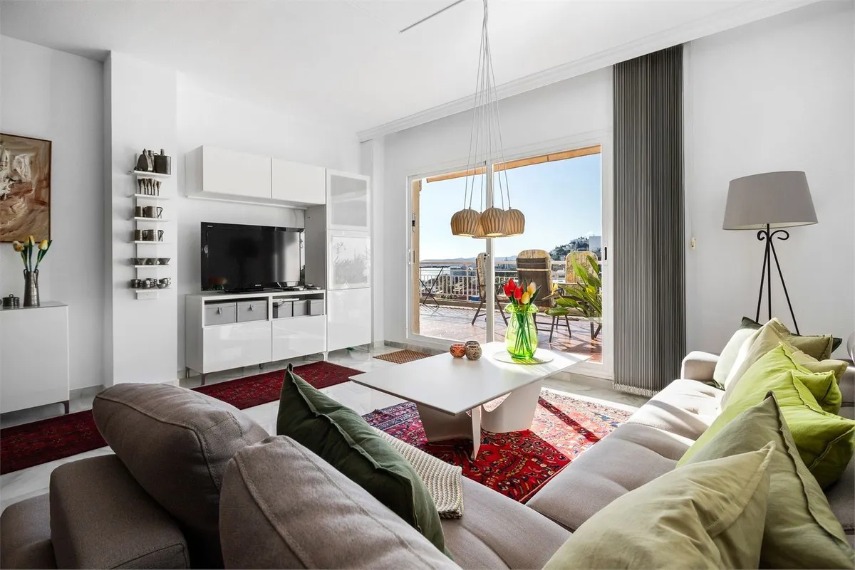 7eb2d469-1c14-4a55-8234-b1cf3c4960d1