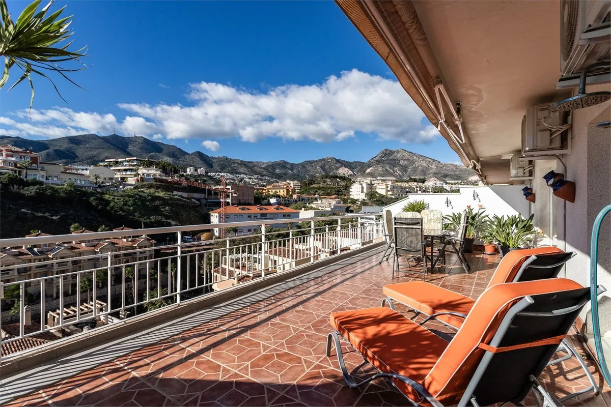 a8094992-038d-440a-82a0-9240d4261aef