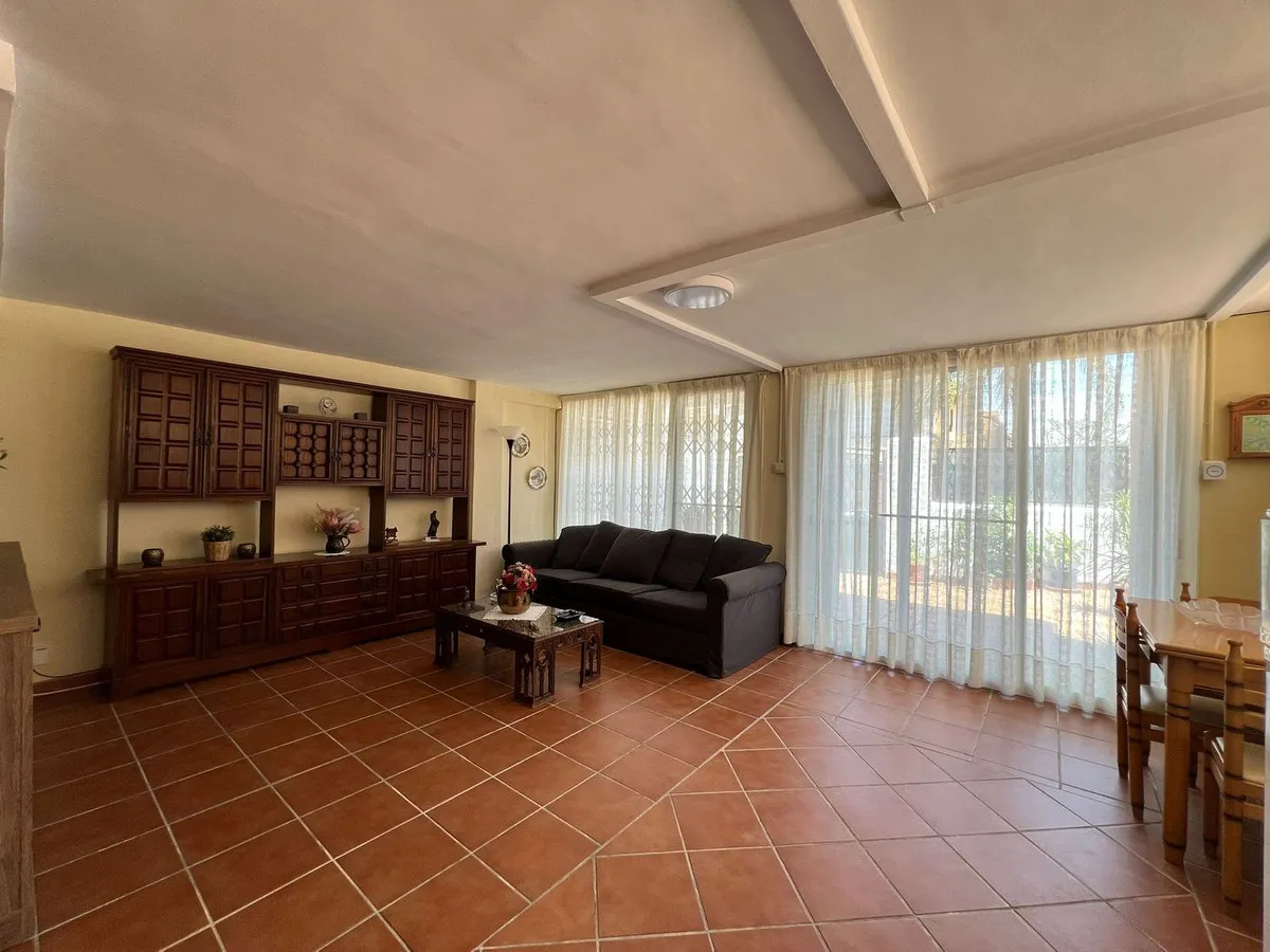 006f1c86-9bbb-402f-9ed4-ca1b27ada149