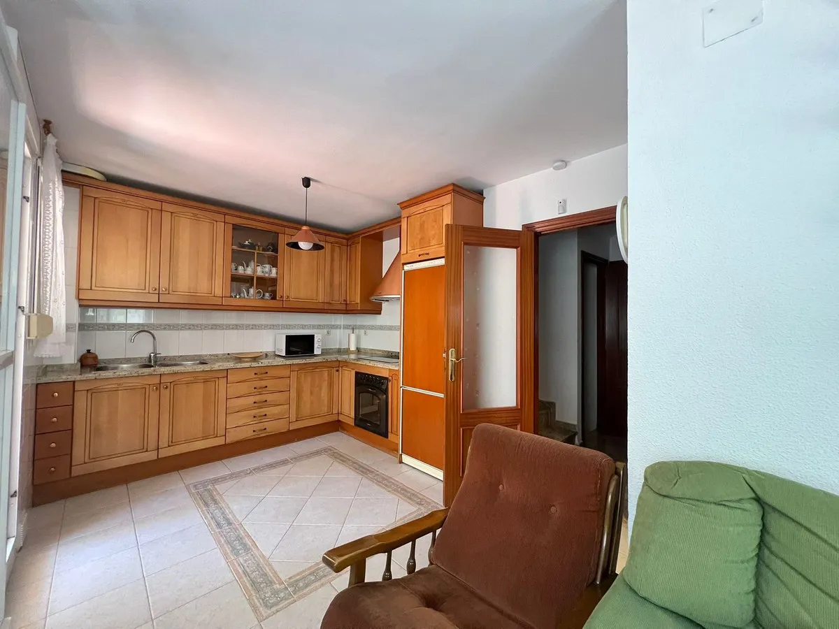 1b2760e2-114c-40fc-82c4-8ae810ac031c