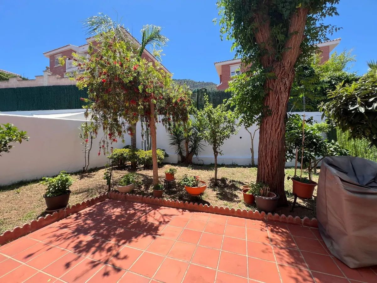 24316326-2703-434a-ae75-0ce60da00ec9