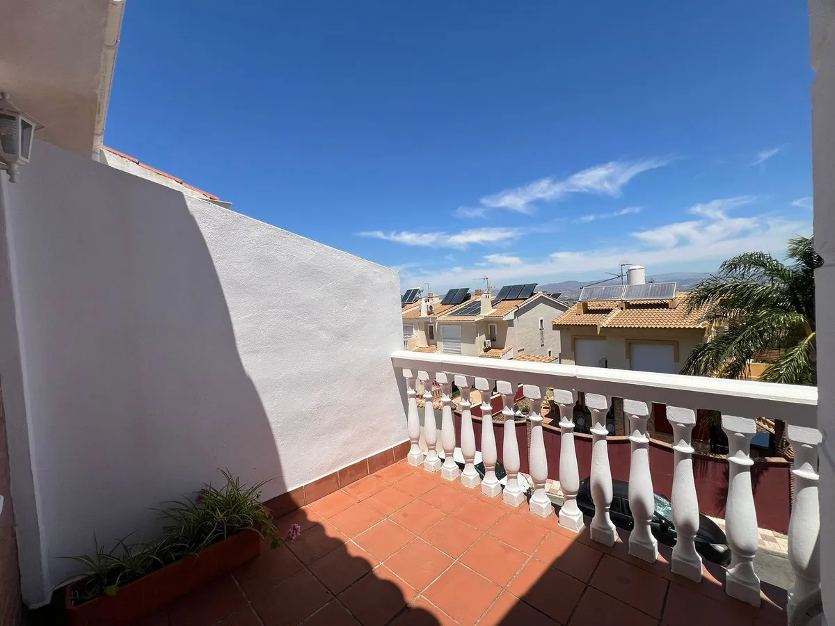 c0d984c7-91ad-4dda-ad2b-894b8881db20