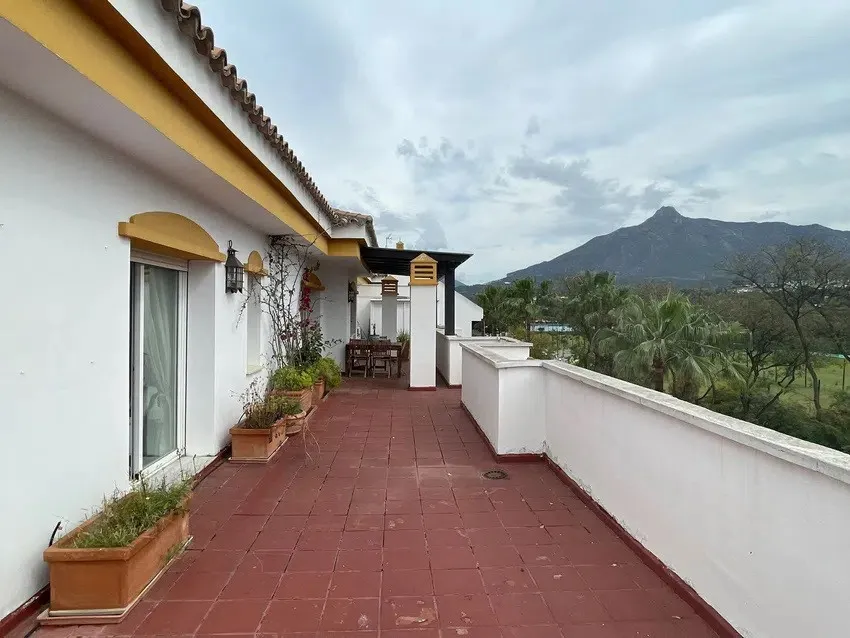 2e995fe8-bdf1-417b-a7d1-6f1e631579d0