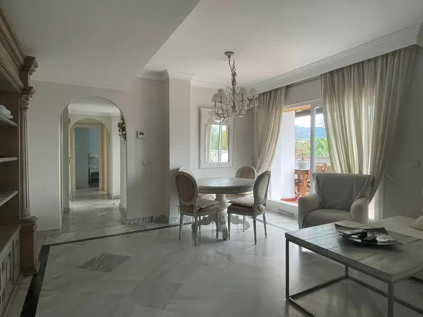 3df23b97-0c8f-4b23-a64a-9f4bebc2371e