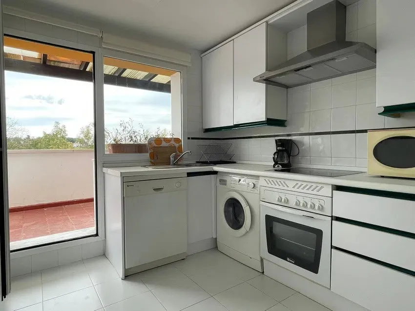 f267e4fb-5ec4-492b-a0e8-0dc6a97f8f6d