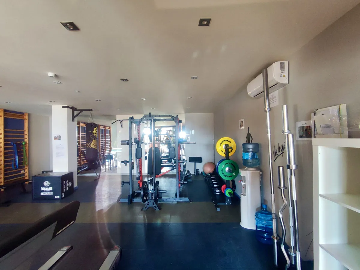 0b012404-88fd-4061-b369-89f30713ad5d