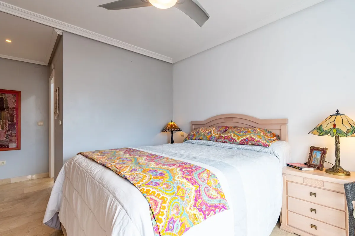 2cbf2985-65c2-4011-adfc-b725685dd7d3