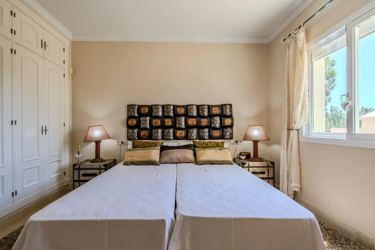 b6b48eb9-986a-47d8-94ae-c3337c89eb46