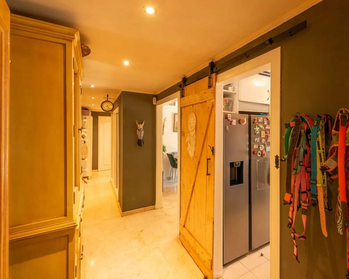 64ca1e25-d441-4b8b-871f-7ccce5c3aea5