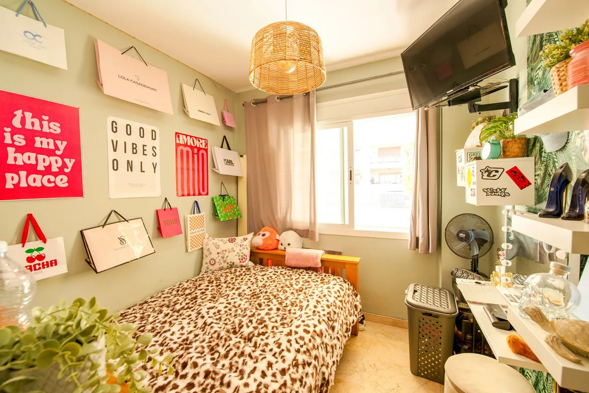 6cb4fcd6-35d4-4931-ac98-84c9cc7ca85e