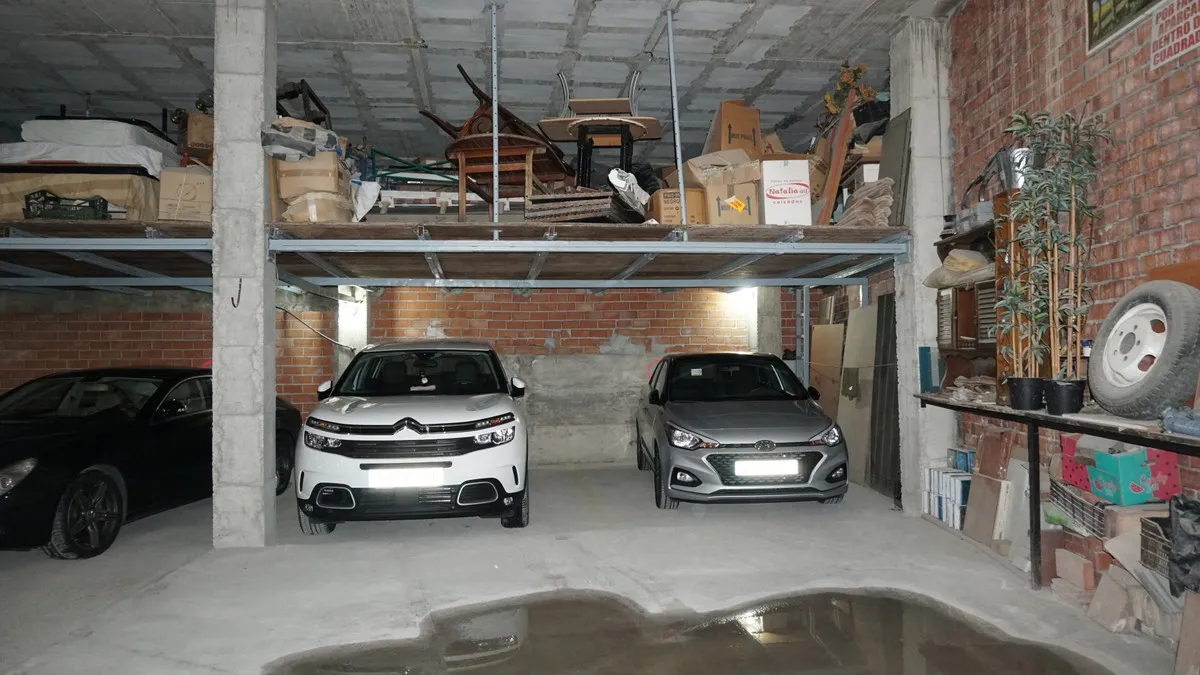 7220b056-a320-4cff-a013-3165467a4e3b