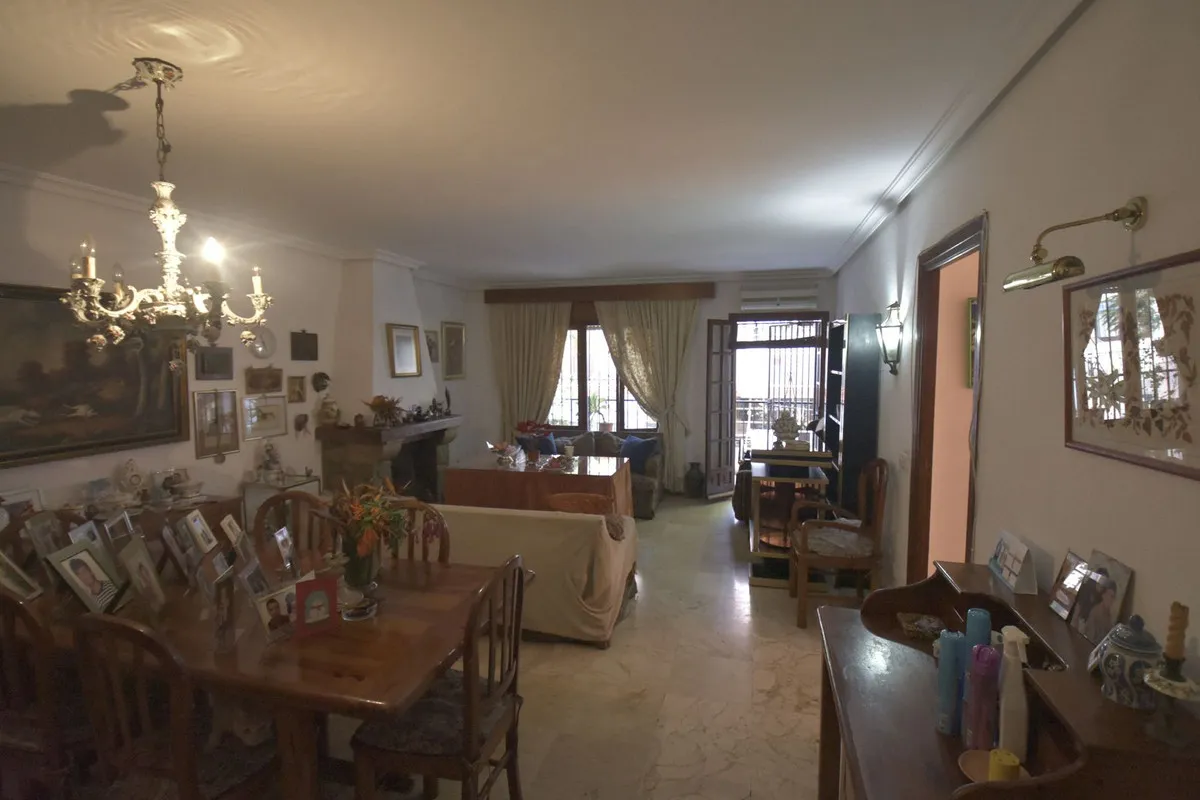 5b4e0986-a801-4964-b032-993b788a8540