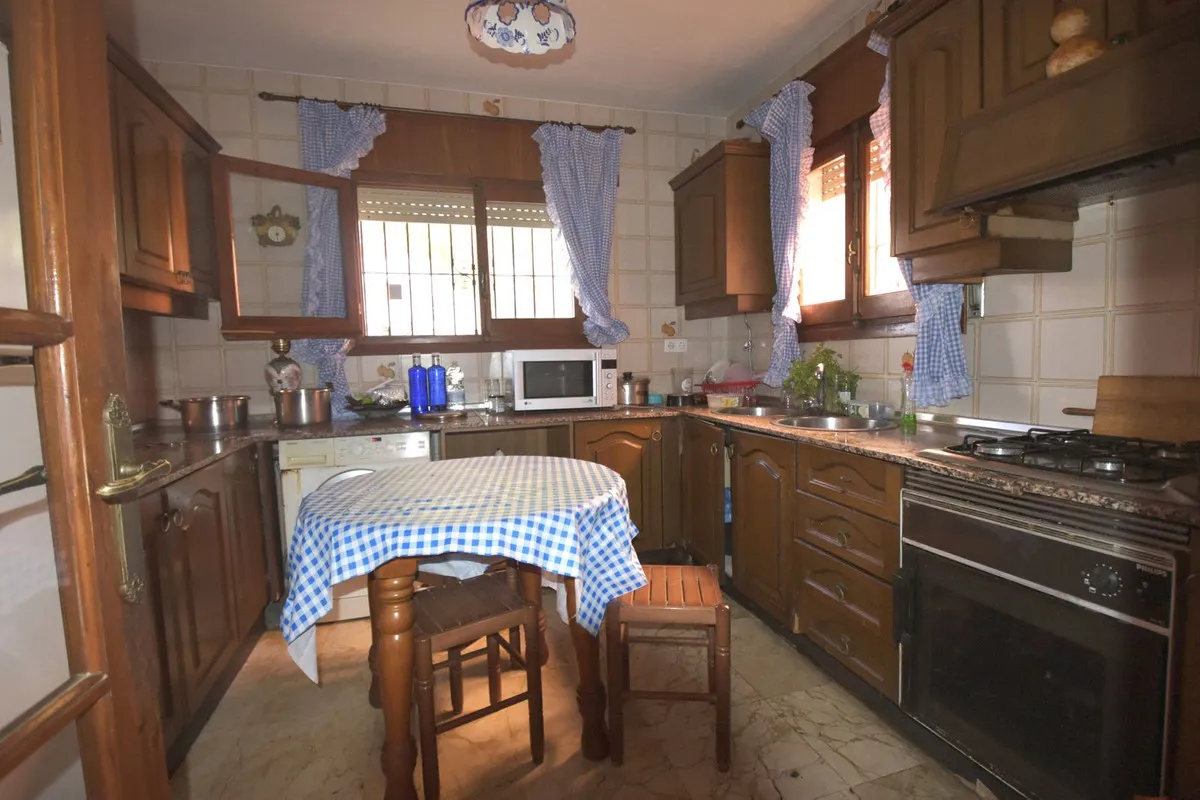 768a3d54-3b6c-4786-b8bc-b4e95782053c