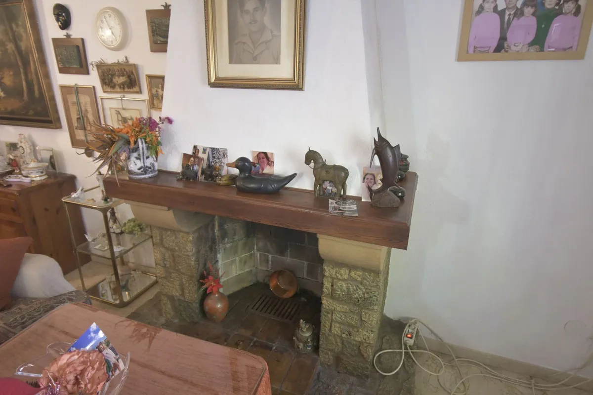 ec45bc2e-3e8b-4b66-9c43-1aece3d34a06