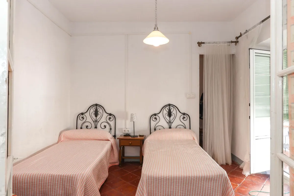 2fa19bd9-0f26-42d1-9d55-dacdcaae8090