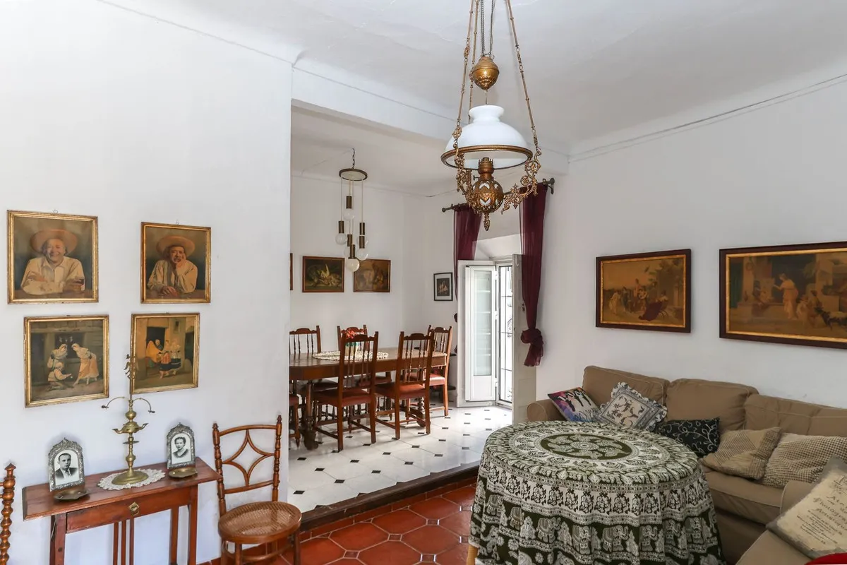 3ac3141c-4d4c-4310-9b26-211a5b302032