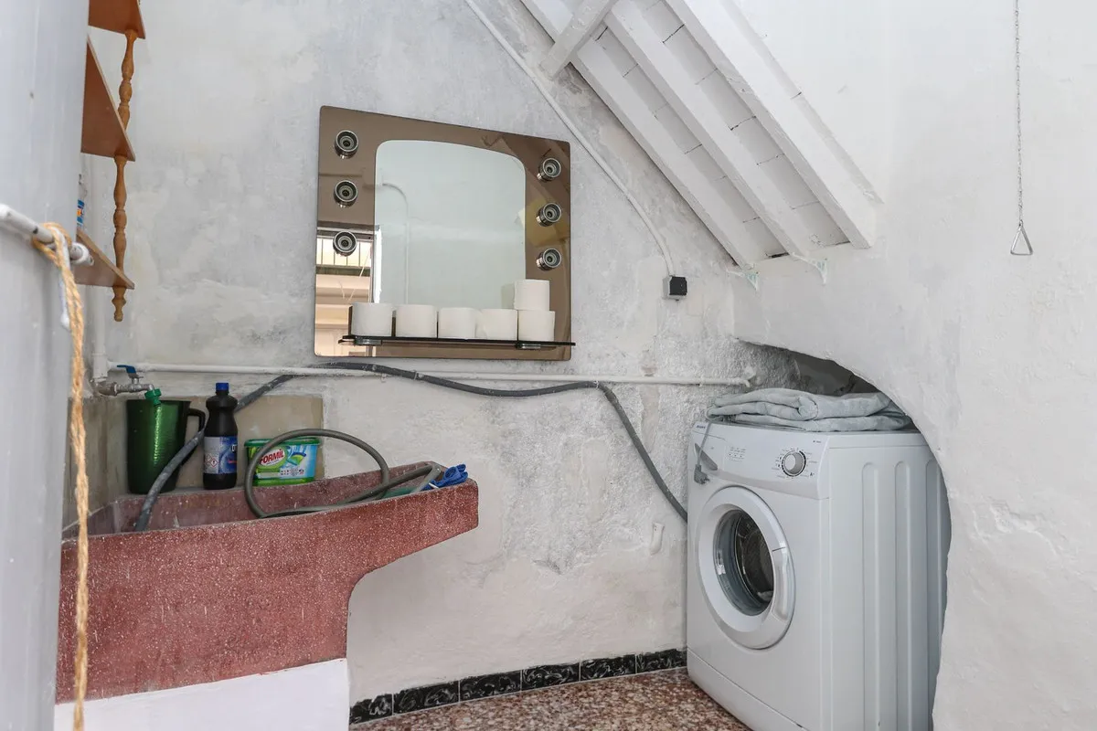 539ba380-f560-4c85-b5e5-c750c3427d99