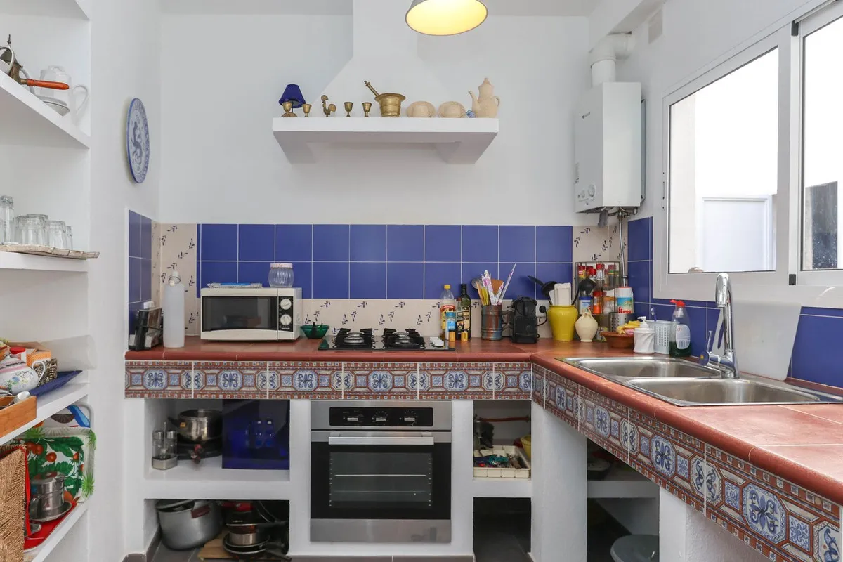 c15eaede-edc4-4fbf-9fee-4baec7e7a47a