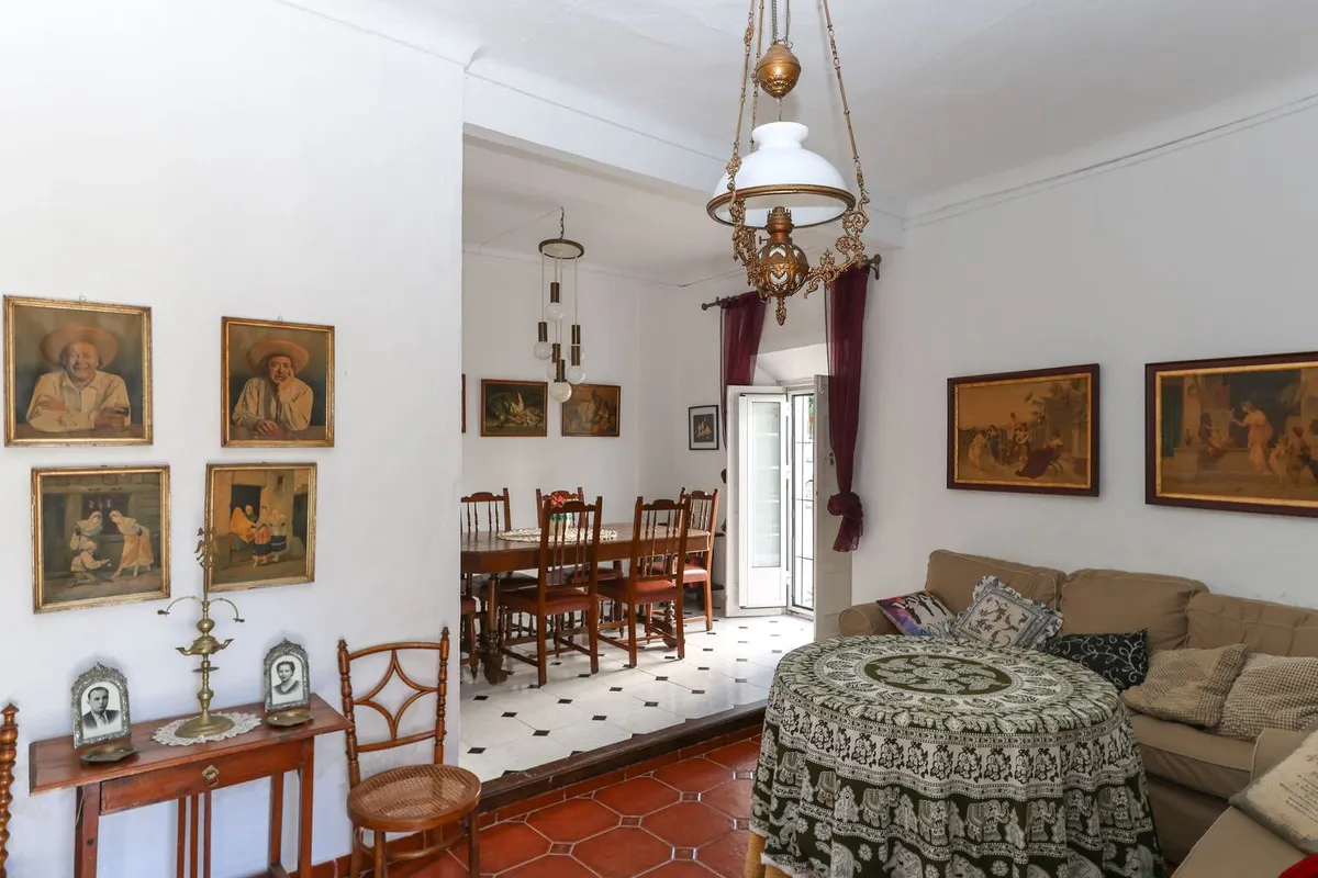 defa814c-9a66-4cae-bece-9689bbdbc10c