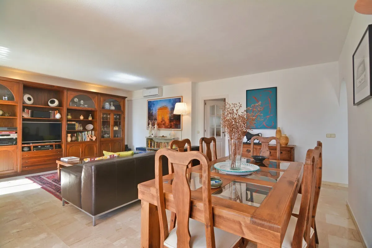 2f1c1baf-bfc3-4699-a7d4-6460bc3a9006