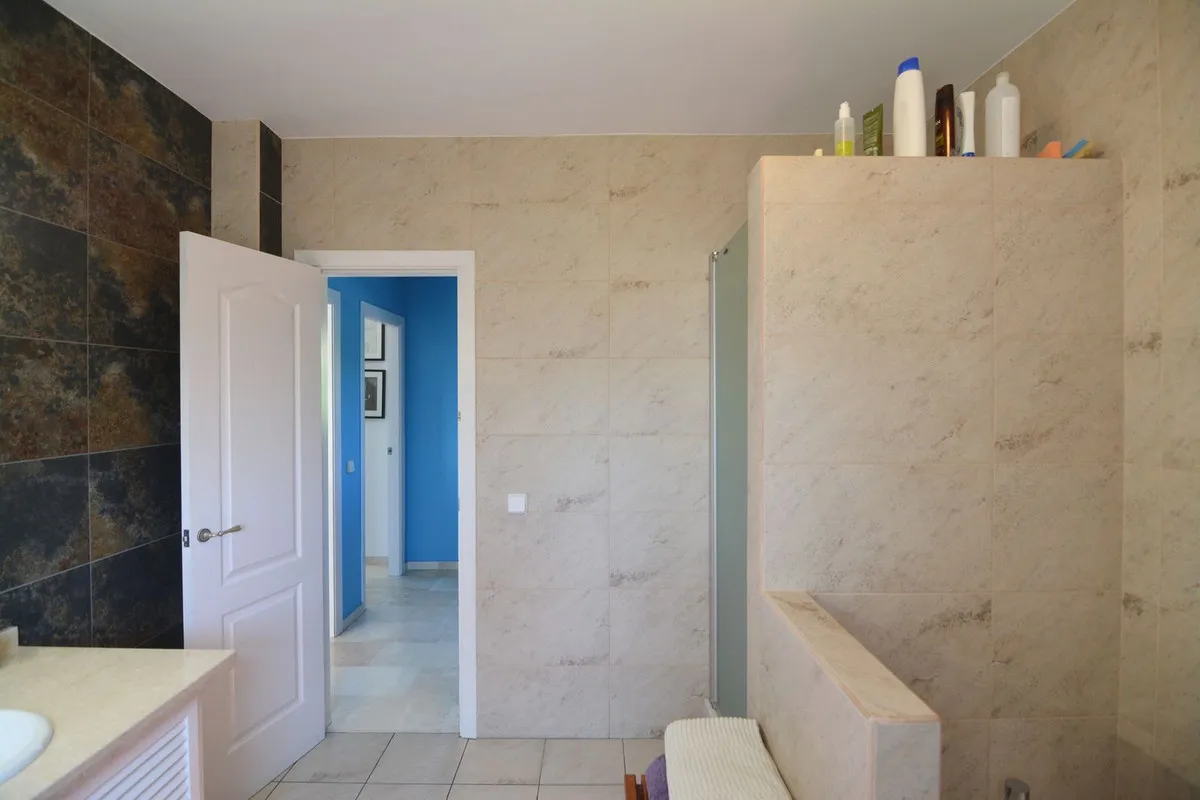 75873555-91ce-421c-979f-69a101437e73