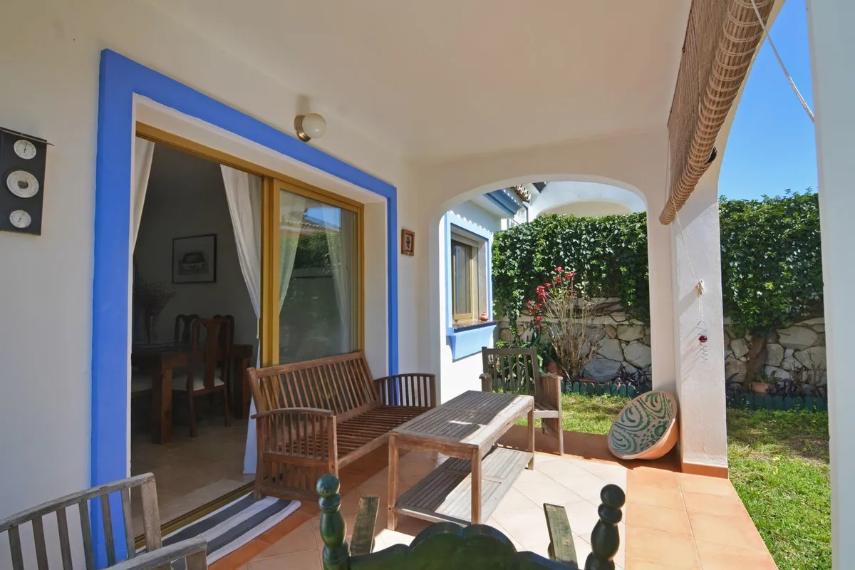 8d0b117b-4bac-4ab9-9c7b-b1d0663d89d1