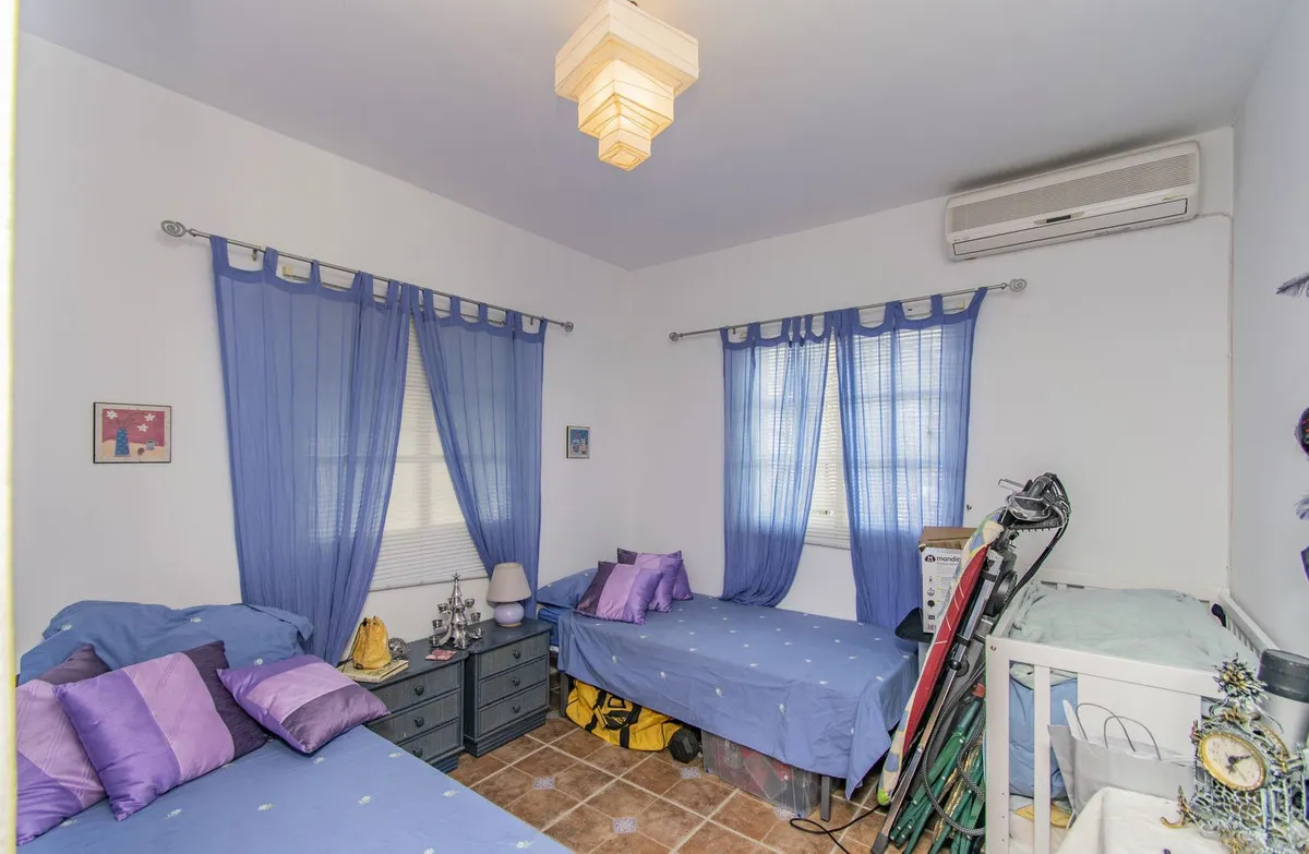 22ab80c2-ebb6-4820-9ec8-e38b8820b01f