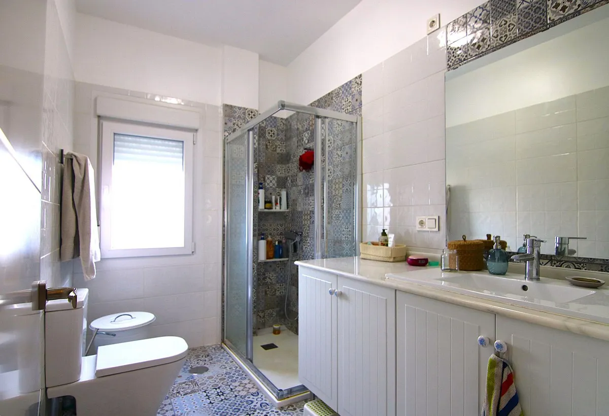 653f05c1-a686-44fe-8677-fa0c2177ba3c