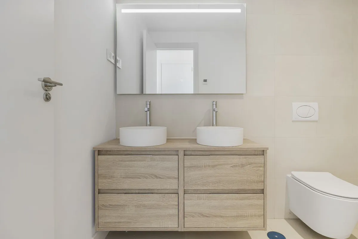 69ec1df3-80f8-46c3-a834-4227e47fe2b1