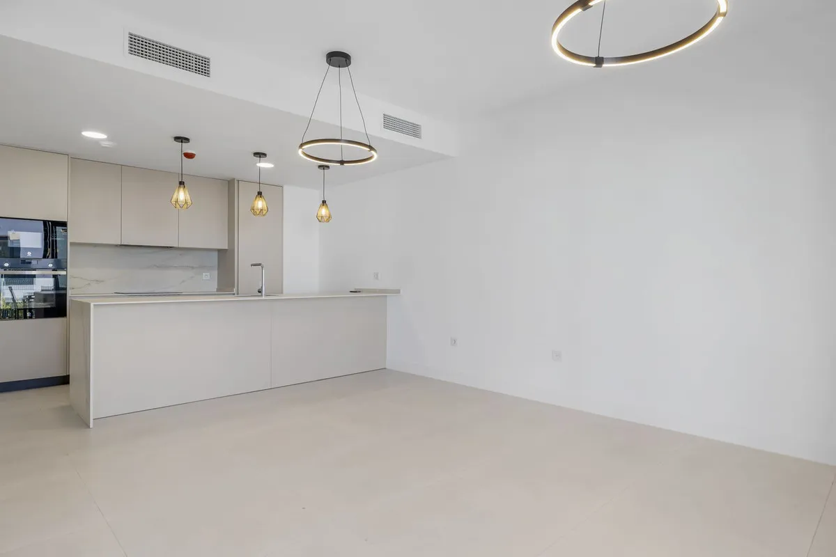 7d02a7a8-7b2a-428e-b25d-e3edc432b162