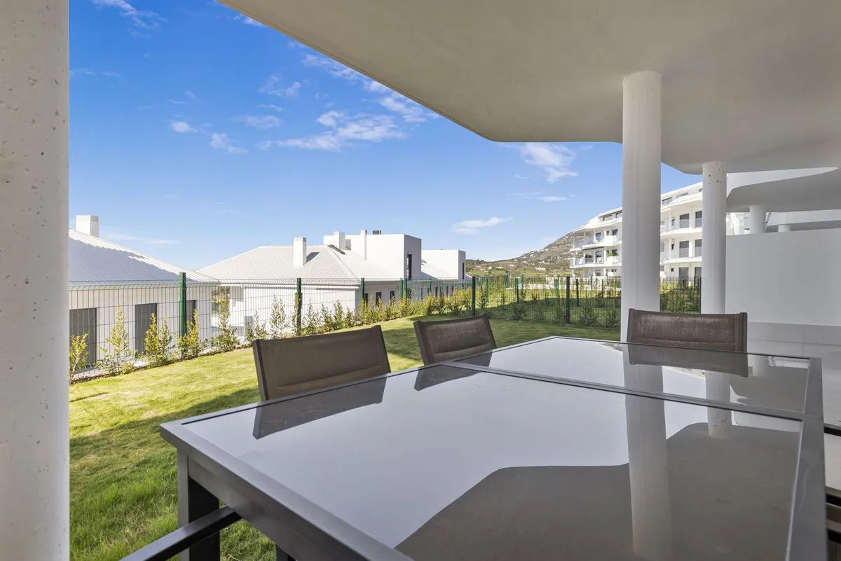 b8099cc6-93d7-4f37-b832-4d20f5c79392