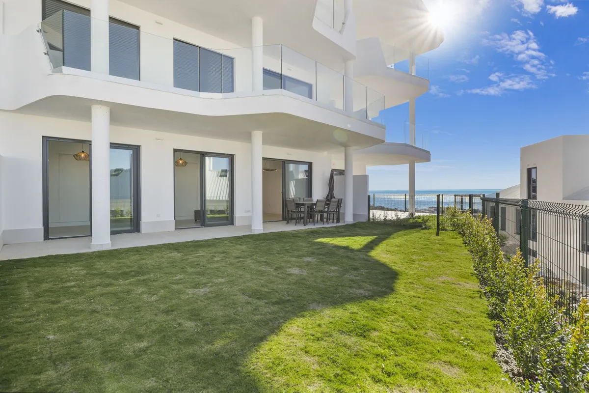 ffb0a973-f40b-4d9c-b15c-e06207e1c28f