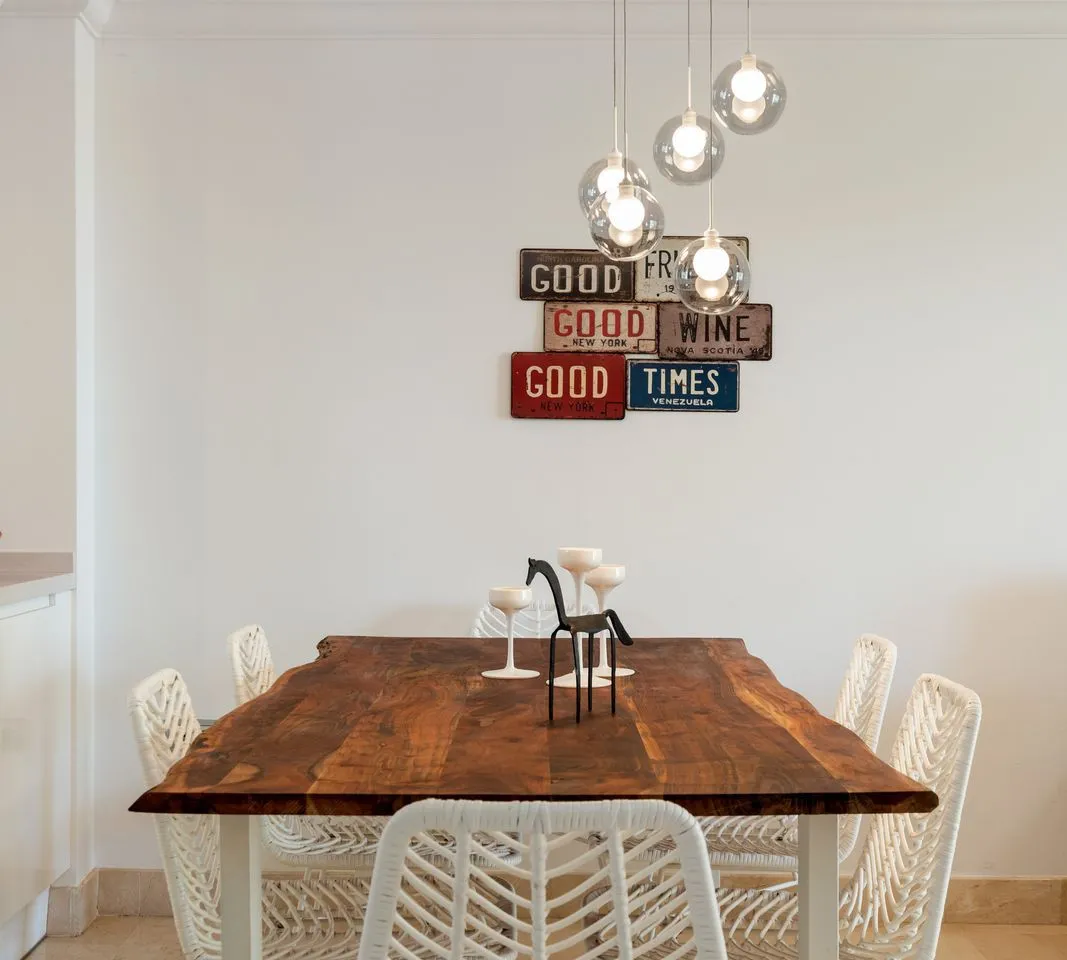 163db7b7-f52b-46a4-b55e-2091987e1d8f