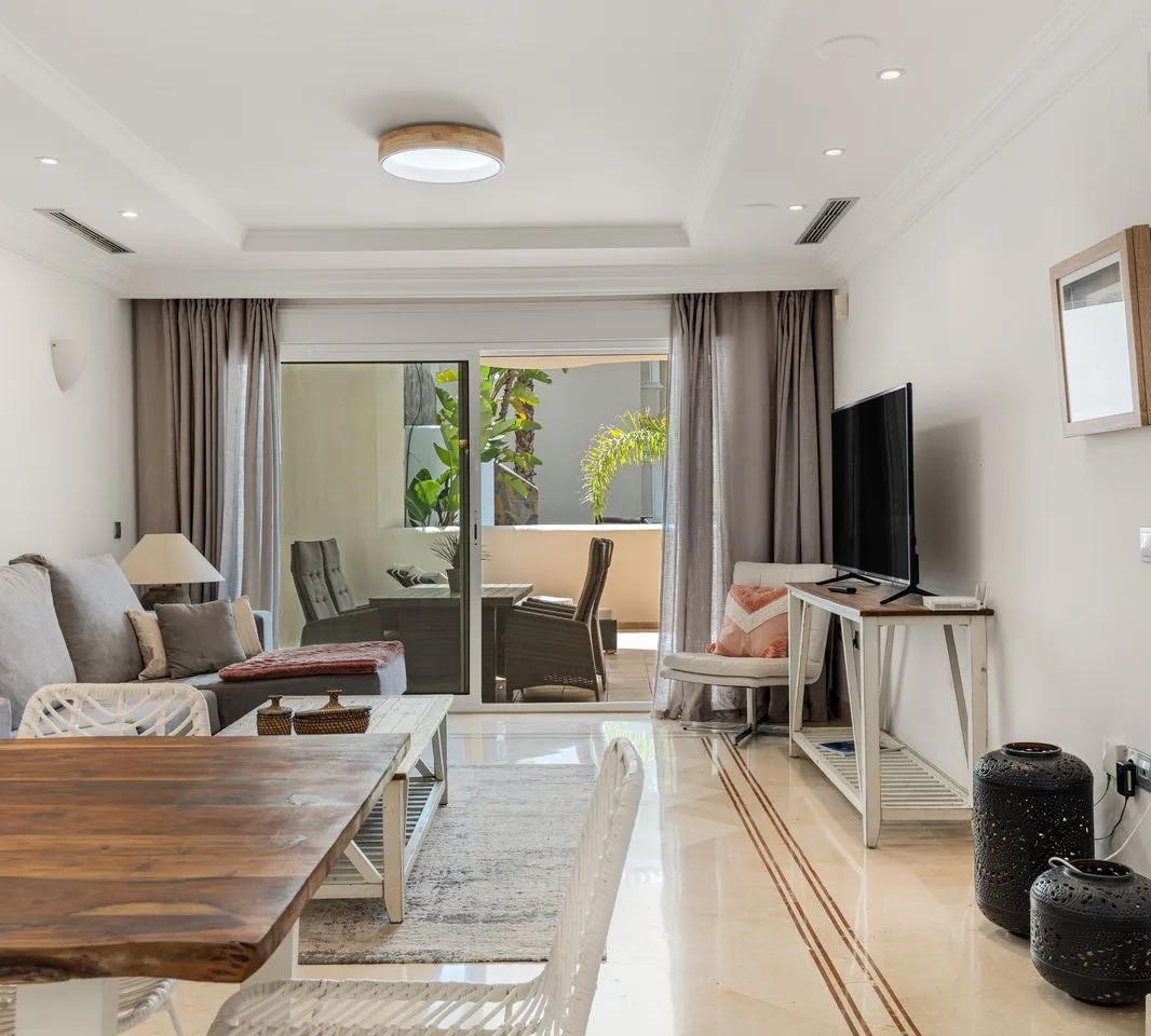 2c56e9aa-3941-4546-a24b-faa6a29eceff