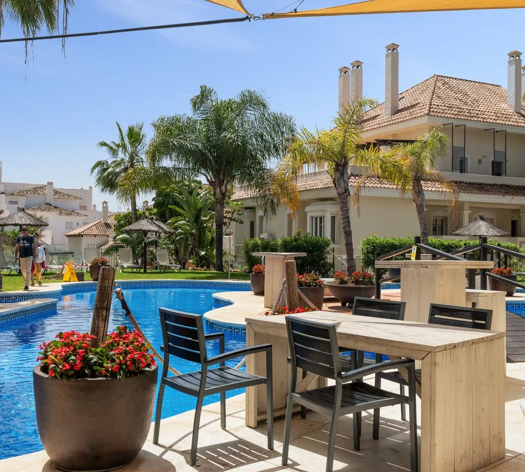 6a750596-faec-40ec-80f9-d5c2fa51d39a