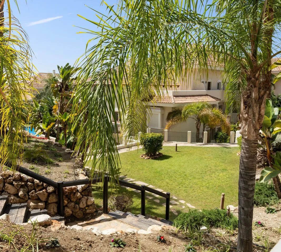 a6513b25-3b67-4372-87a4-31ea59680fb6