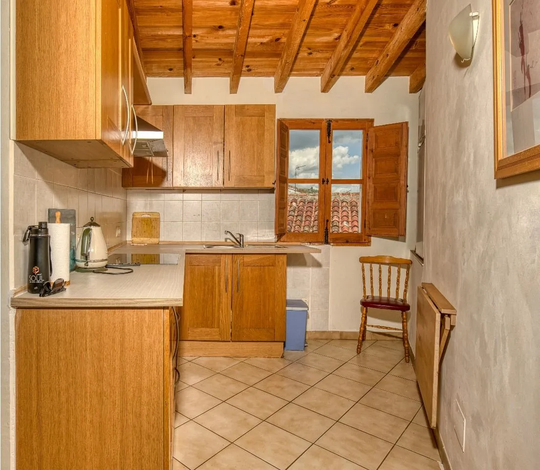 e031ac6b-314c-4351-aea7-94b030fef82f