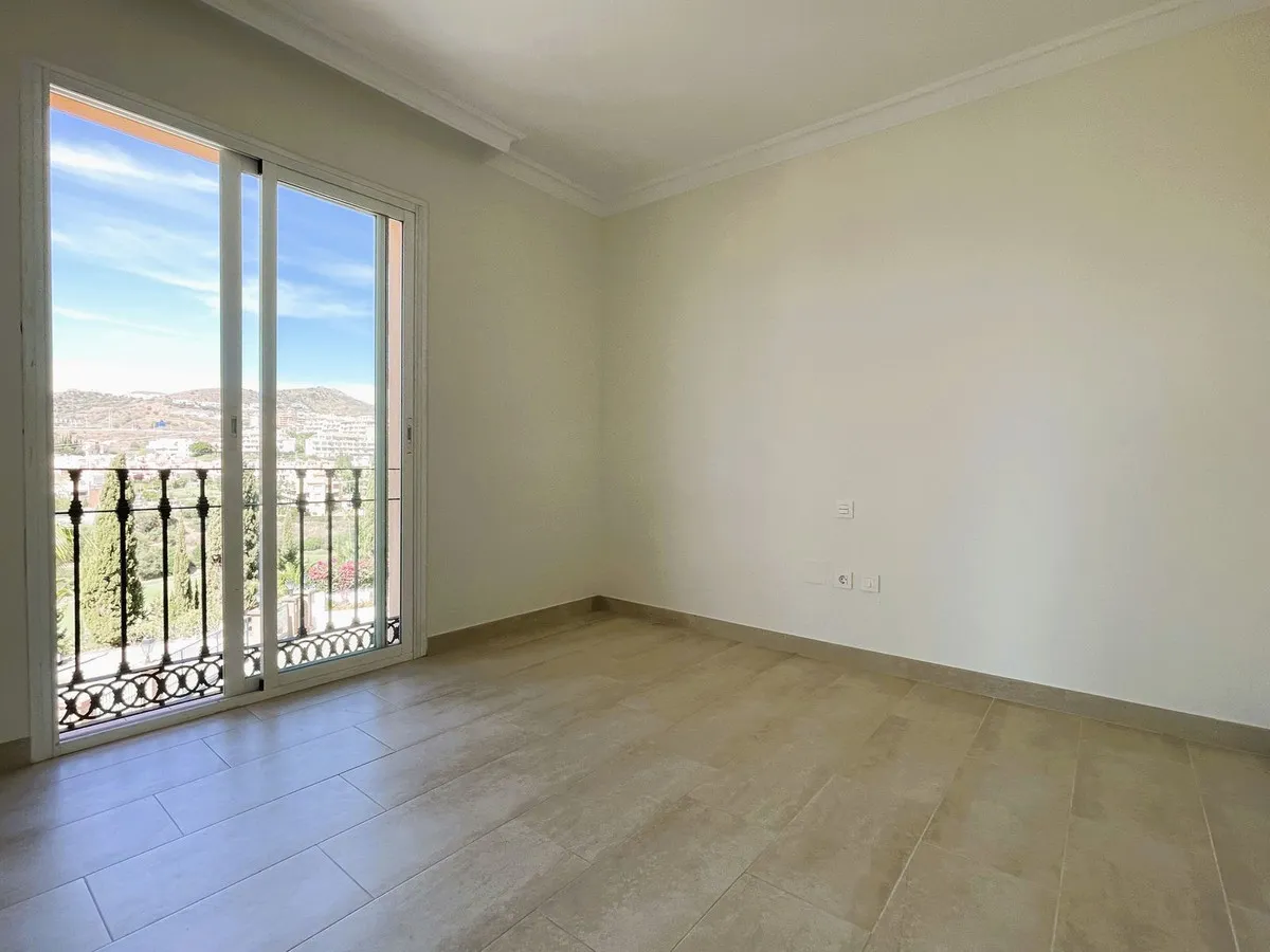 6ea4772a-ad34-41b6-a29a-66ff05d2affa