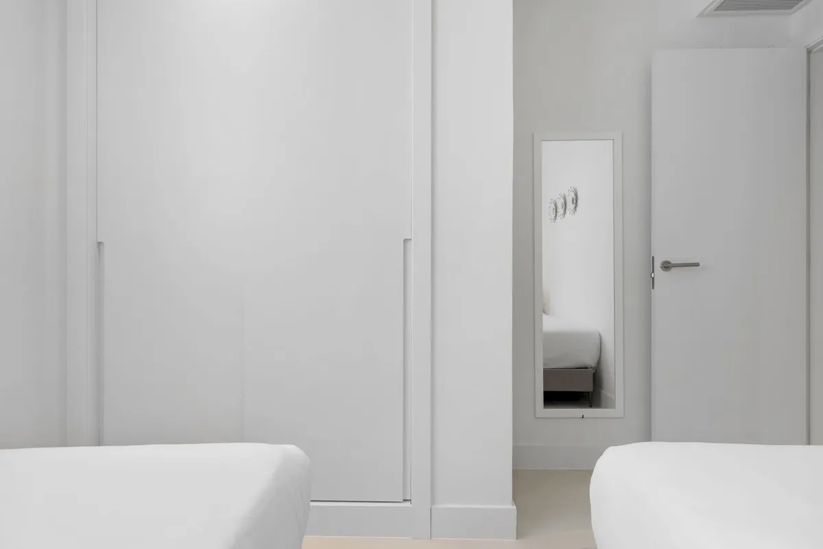 36100bca-860a-4b33-8551-65c49023912a