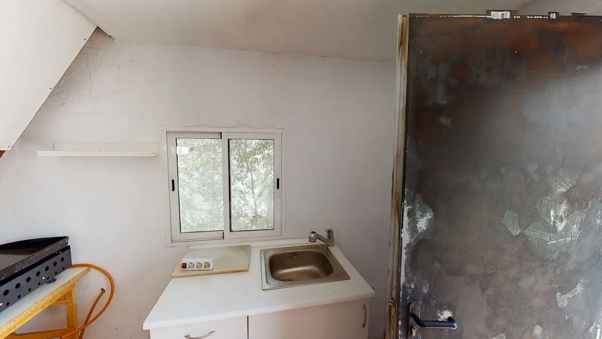 3dbfc194-819f-4526-88e1-d607f559ace1