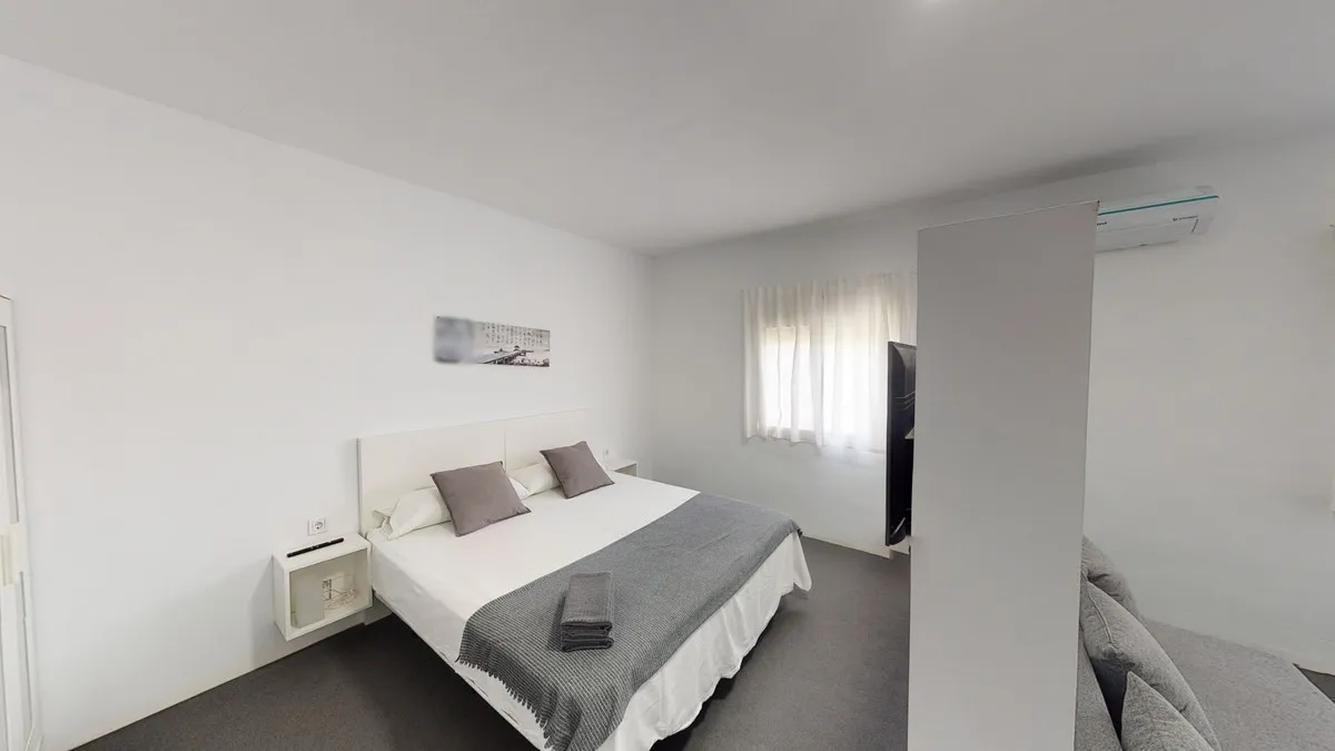 b231a4a3-c7ea-4ae8-b043-1771152e817b